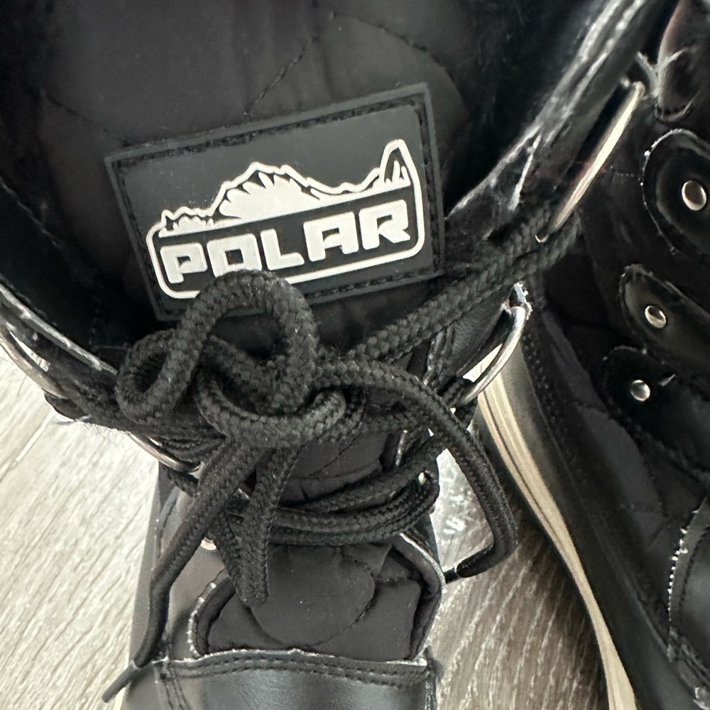 Black Winter Boots with Fur Lining - Picture 4 of 8